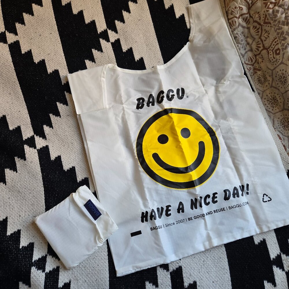 Baggu White and Yellow Smiley Tote